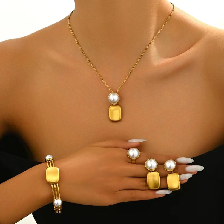 Parures Collection 2025